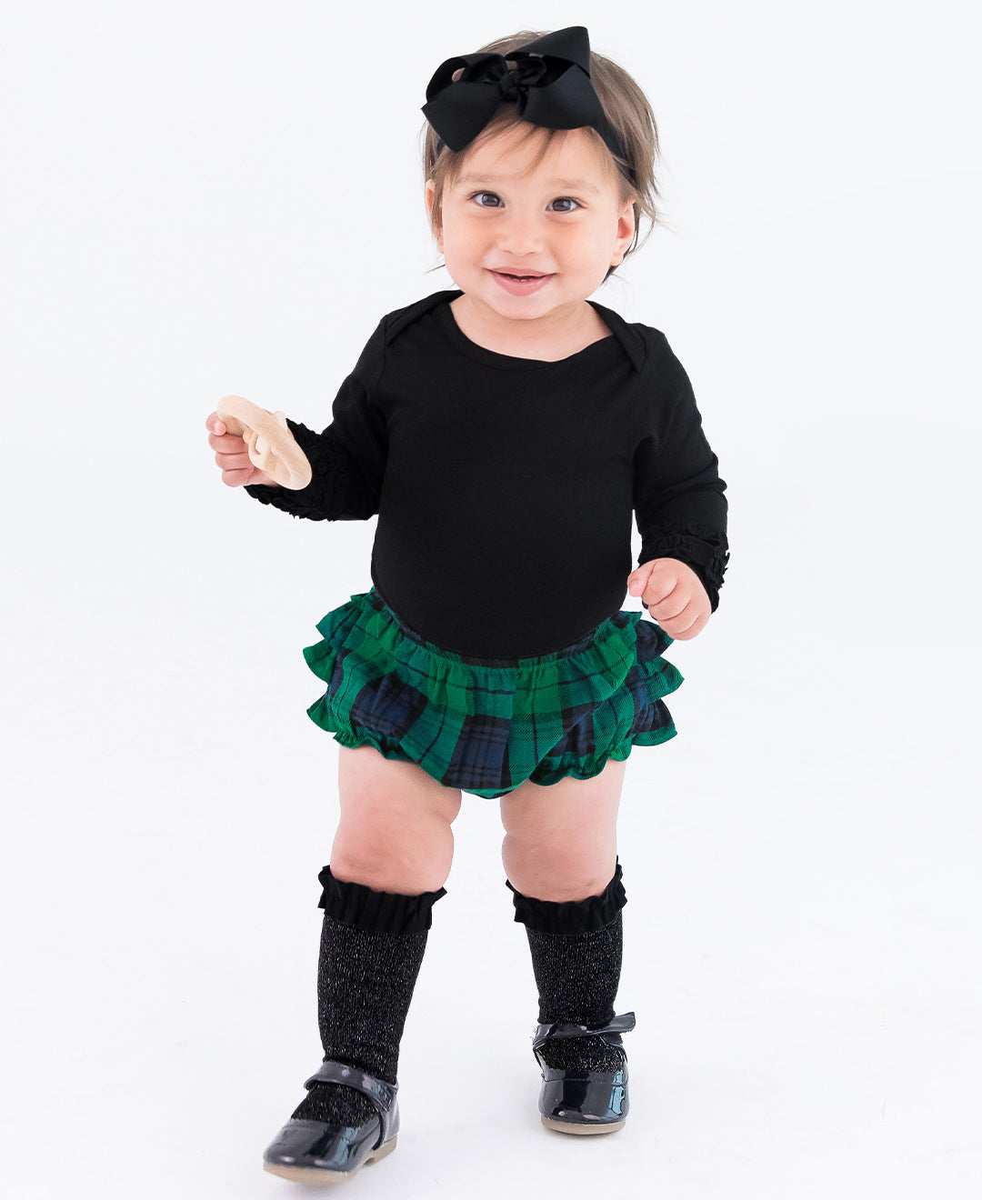 Woven Bow Ruffle Butts