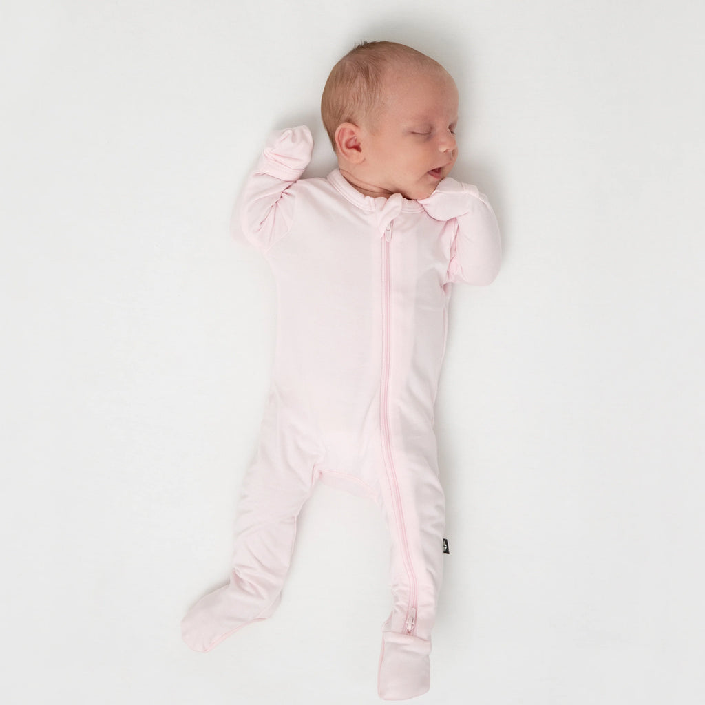 Kyte Baby Zippered Footie - Sakura